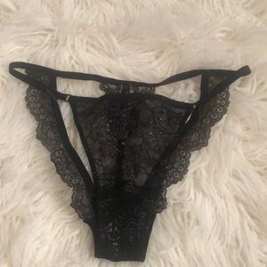 Open back lace bikini panty